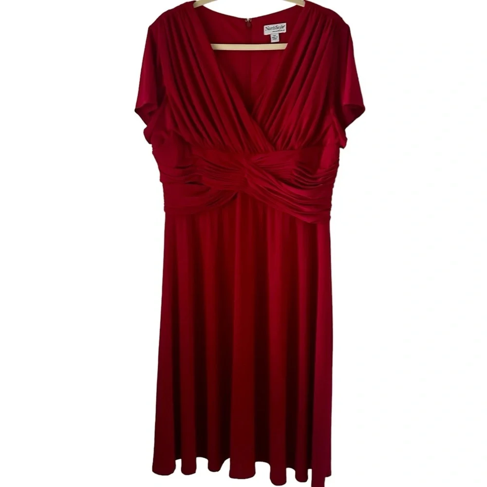 NorthStyle Women’s Dress Red Size 20P